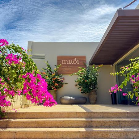 Melia Ho Tram Beach Resort Exterior foto Entrance to the museum