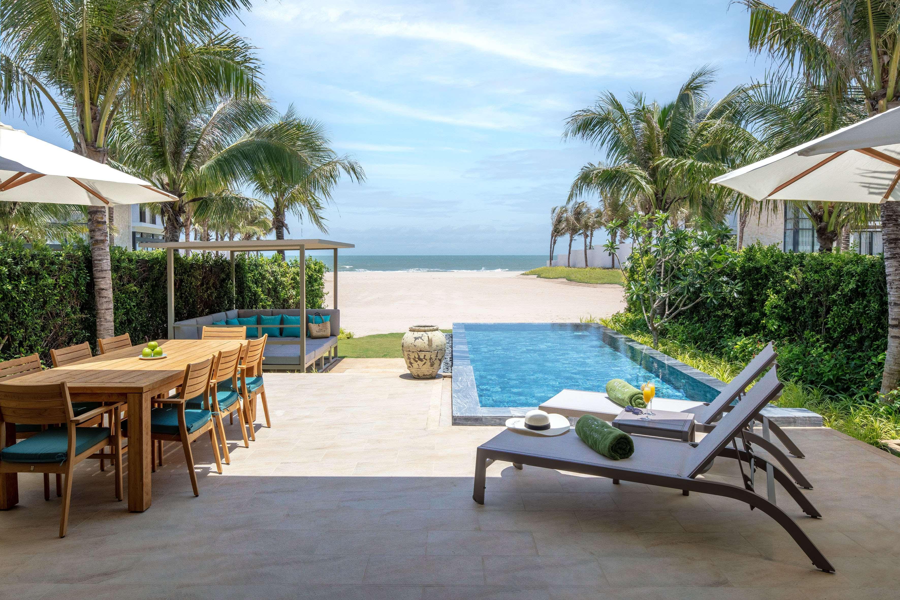 Melia Ho Tram Beach Resort Exterior foto Beachfront Pool Villa