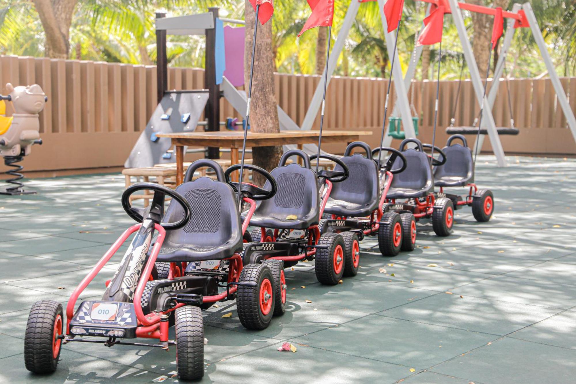 Melia Ho Tram Beach Resort Exterior foto Kart racing